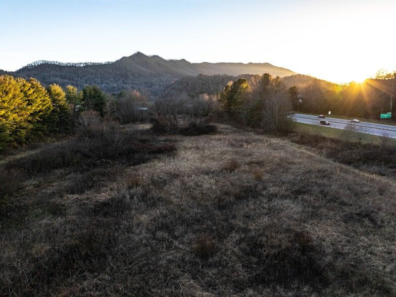 00 Hyatt Creek rd, Waynesville, NC for sale - Building Photo - Image 3 of 29