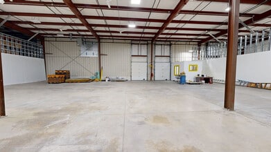 299 Industrial Ln, Torrington, CT à louer Numérisation 3D de Matterport- Image 1 de 10
