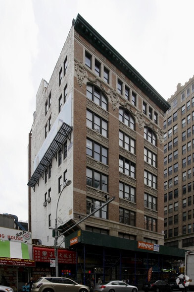 107-109 Lafayette St, New York, NY for lease - Primary Photo - Image 1 of 2