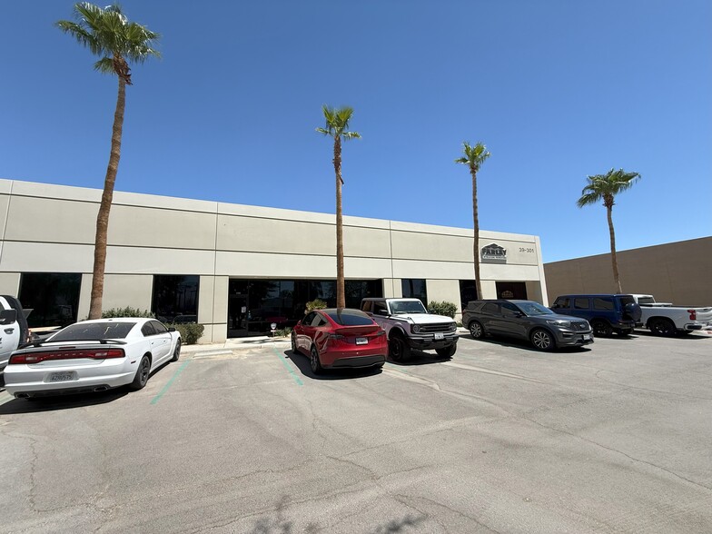 39301 Badger St, Palm Desert, CA for sale - Building Photo - Image 3 of 7