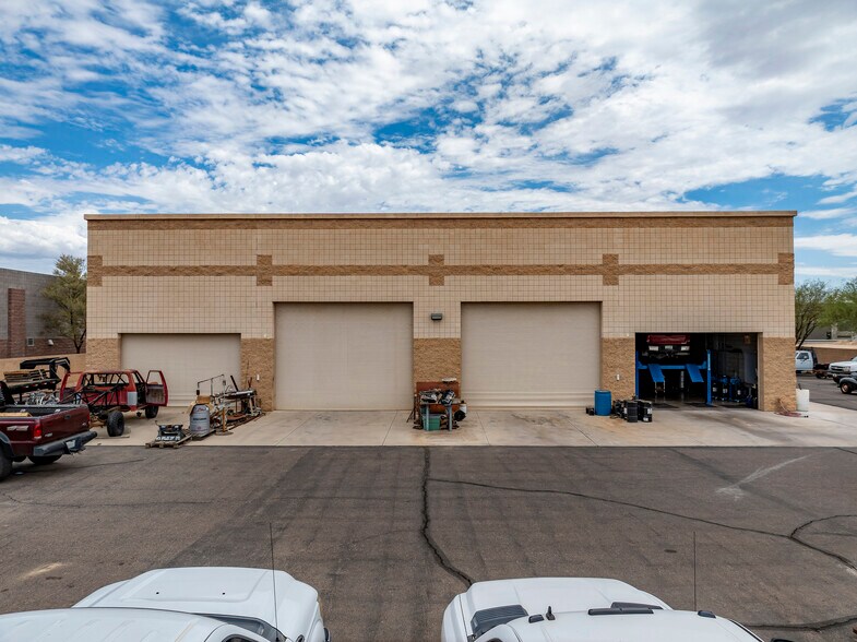 22430 S Scotland Ct, Queen Creek, AZ à vendre - Photo du bâtiment - Image 2 de 7