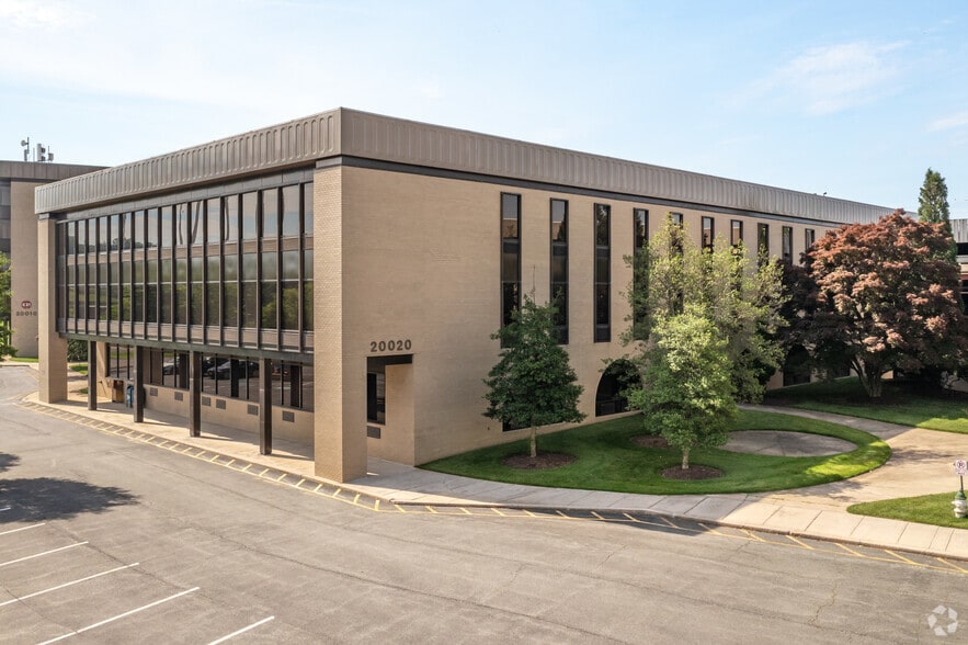 20020 Century Blvd, Germantown, MD for lease - Building Photo - Image 2 of 4