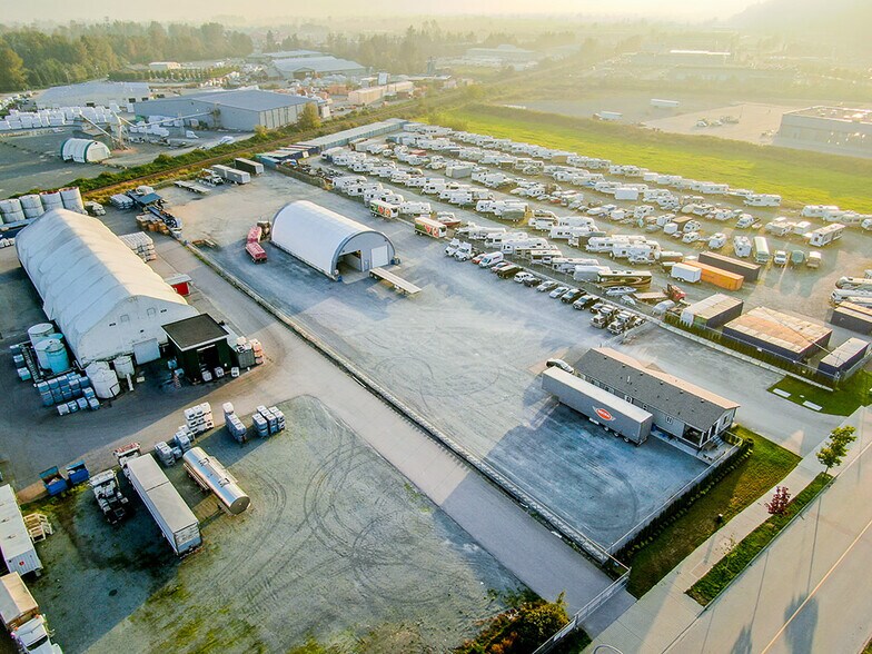 44394 Progress Way, Chilliwack, BC for sale - Primary Photo - Image 1 of 24