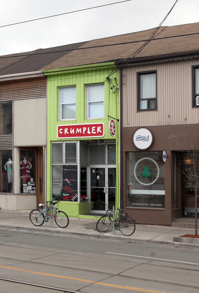 More details for 831 Queen St W, Toronto, ON - Retail for Lease
