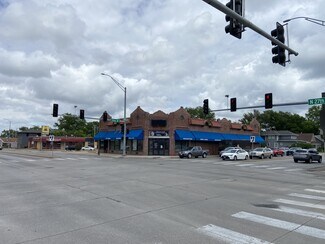 Plus de détails pour 800 N 27th St, Lincoln, NE - Commerce de détail à louer