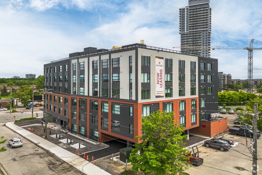 1155 Joseph Cyr St, Ottawa, ON for lease - Building Photo - Image 2 of 27