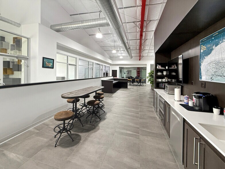 32503 Tamina Rd, Magnolia, TX à louer - Photo intérieure - Image 2 de 15