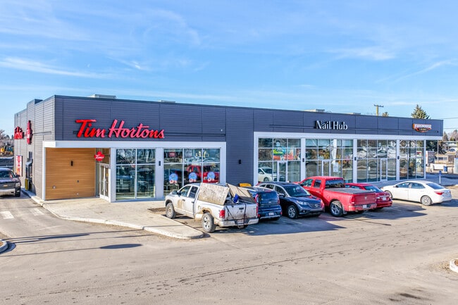 Plus de détails pour 122 51 Av NW, Edmonton, AB - Commerce de détail à louer