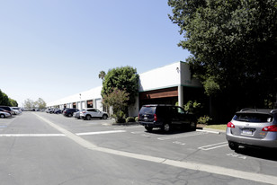 Lassen Business Center - Automotive Property