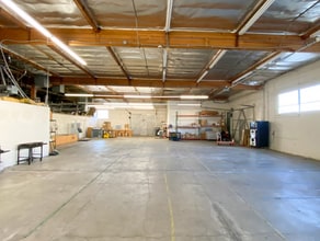 1821 McGaw Ave, Irvine, CA à louer Photo intérieure- Image 2 de 2