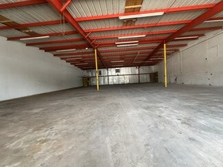 More details for 8911-8919 N Fork Dr, North Fort Myers, FL - Industrial for Lease