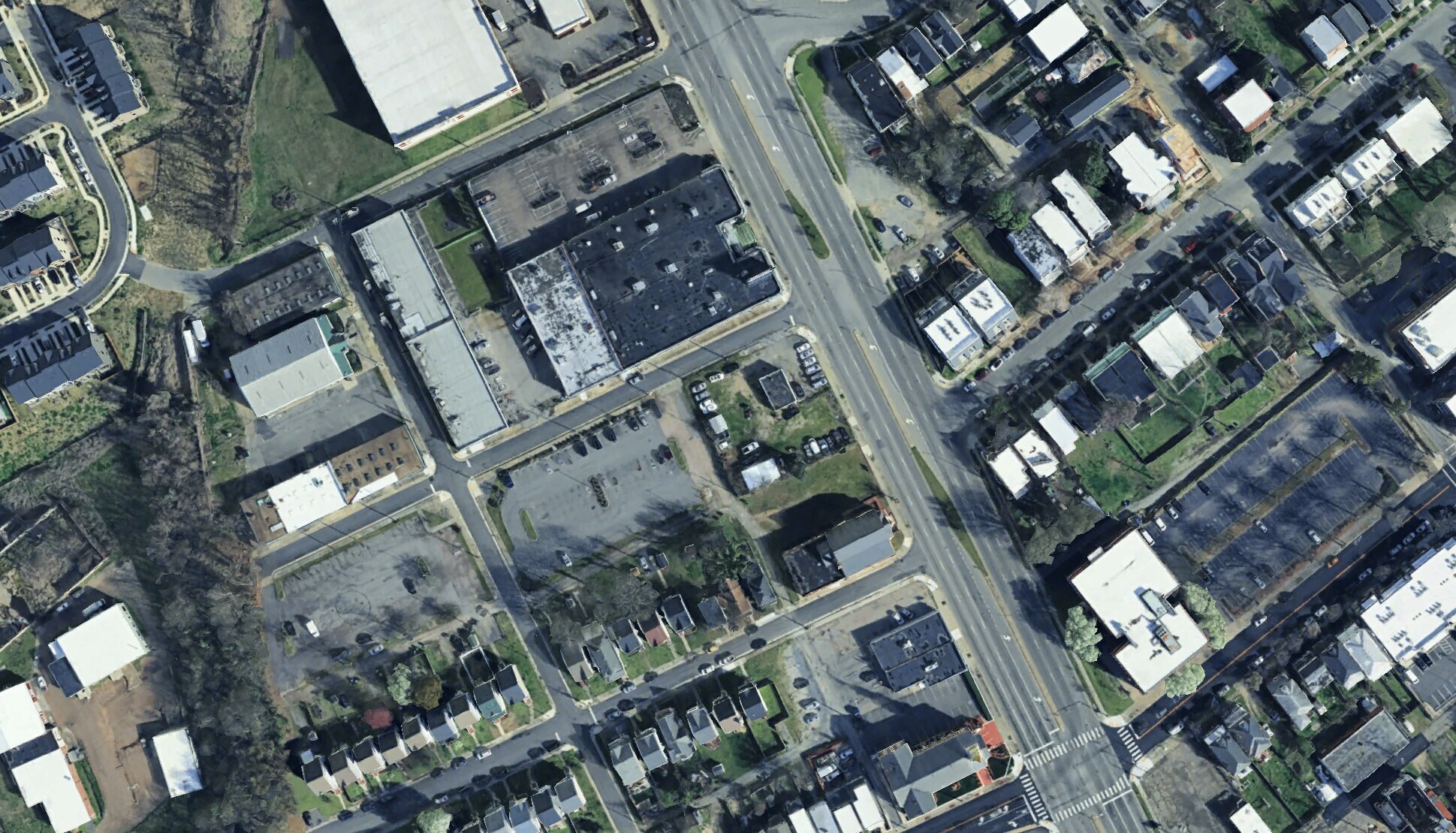 200-206 Cowardin Ave, Richmond, VA à vendre Photo principale- Image 1 de 2