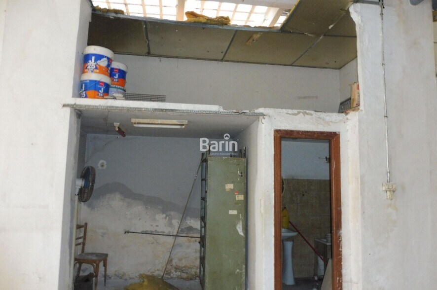 Commerce de détail dans Córdoba, Córdoba à louer - Photo du bâtiment - Image 3 de 7