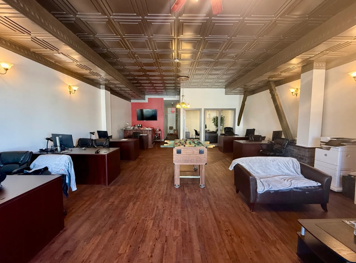 125 N Main St, Crown Point, IN à louer Photo intérieure- Image 1 de 8