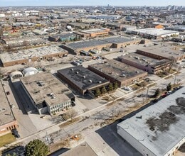 120 St Regis Cres, Toronto, ON for lease Aerial- Image 1 of 5