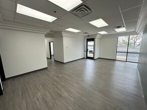 2450 W Broadway Rd, Mesa, AZ à louer Photo intérieure- Image 2 de 13