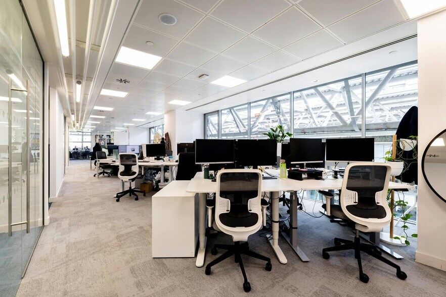 111 Buckingham Palace Rd, Londres à louer - Photo intérieure - Image 3 de 33