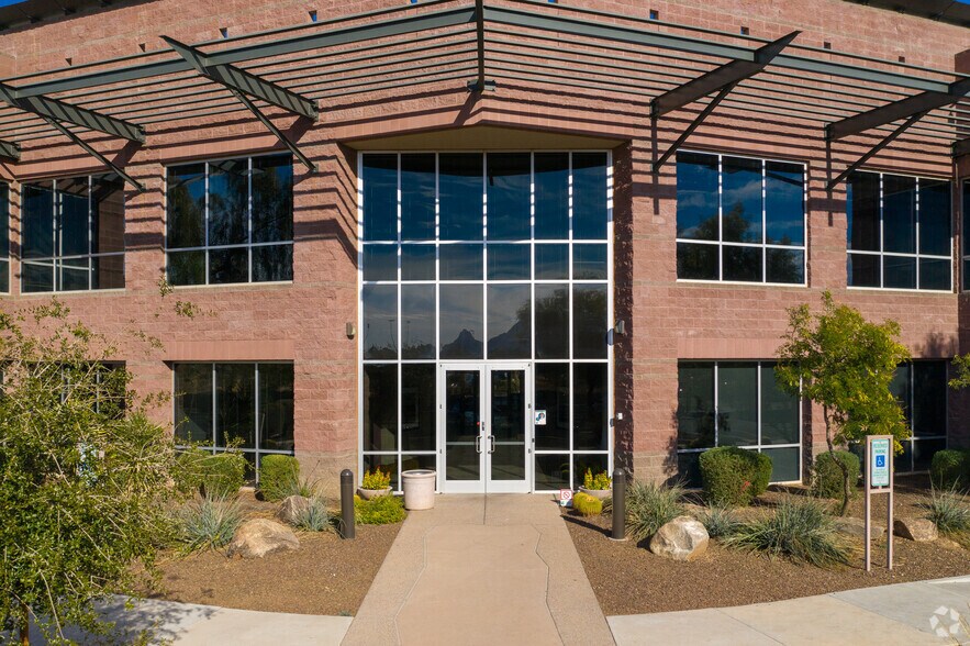 9237 E Via De Ventura, Scottsdale, AZ for lease - Building Photo - Image 2 of 6