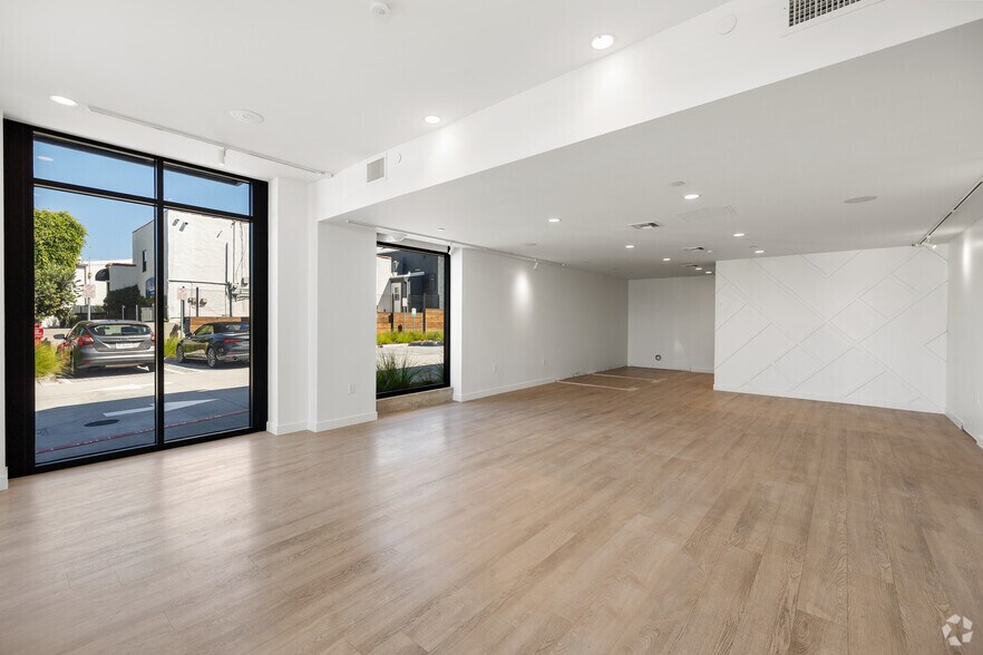 330 S Cedros Ave, Solana Beach, CA à louer - Numérisation 3D de Matterport - Image 3 de 16