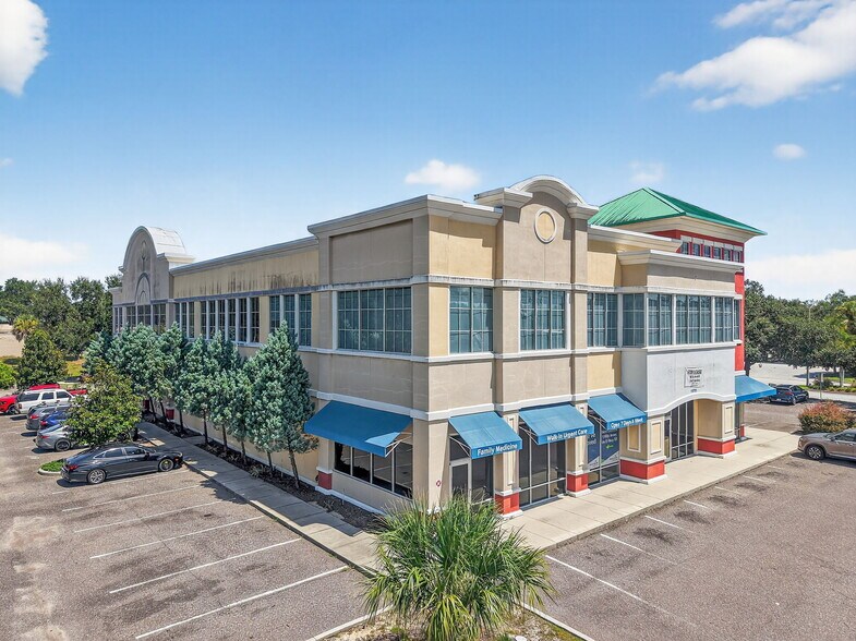 15701 State Road 50, Clermont, FL à louer - Photo du bâtiment - Image 3 de 20