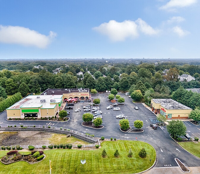 2410 Highway 35, Manasquan, NJ for lease - Building Photo - Image 1 of 5