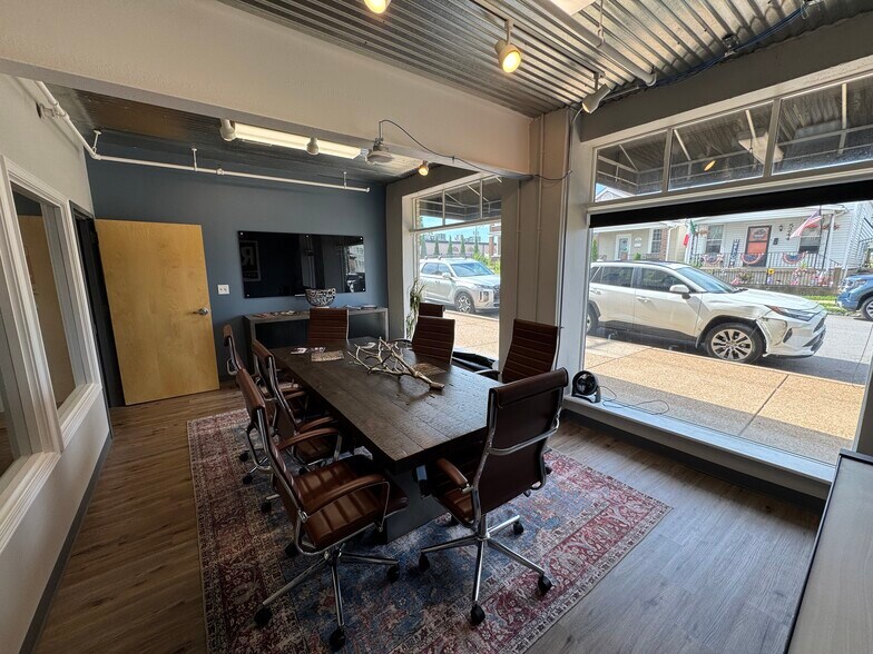 5243 Shaw Ave, Saint Louis, MO à louer - Photo du bâtiment - Image 3 de 5