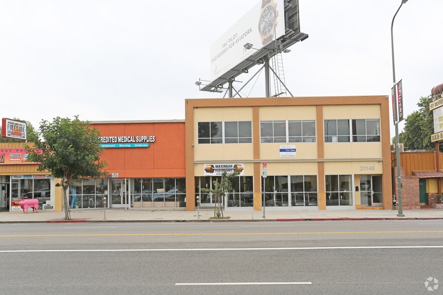 21144-21146 Ventura Blvd, Woodland Hills, CA for lease - Building Photo - Image 2 of 4