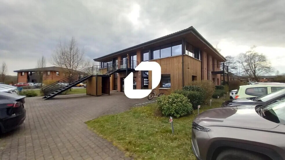 Bureau dans VILLENEUVE-D'ASCQ à louer - Photo du bâtiment - Image 2 de 10