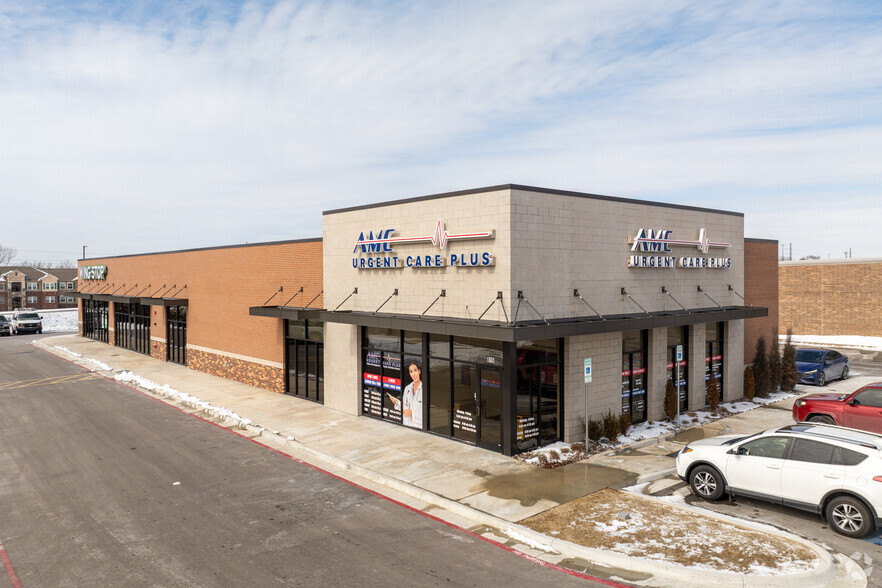 812 W Tucson St, Broken Arrow, OK for lease - Primary Photo - Image 1 of 4