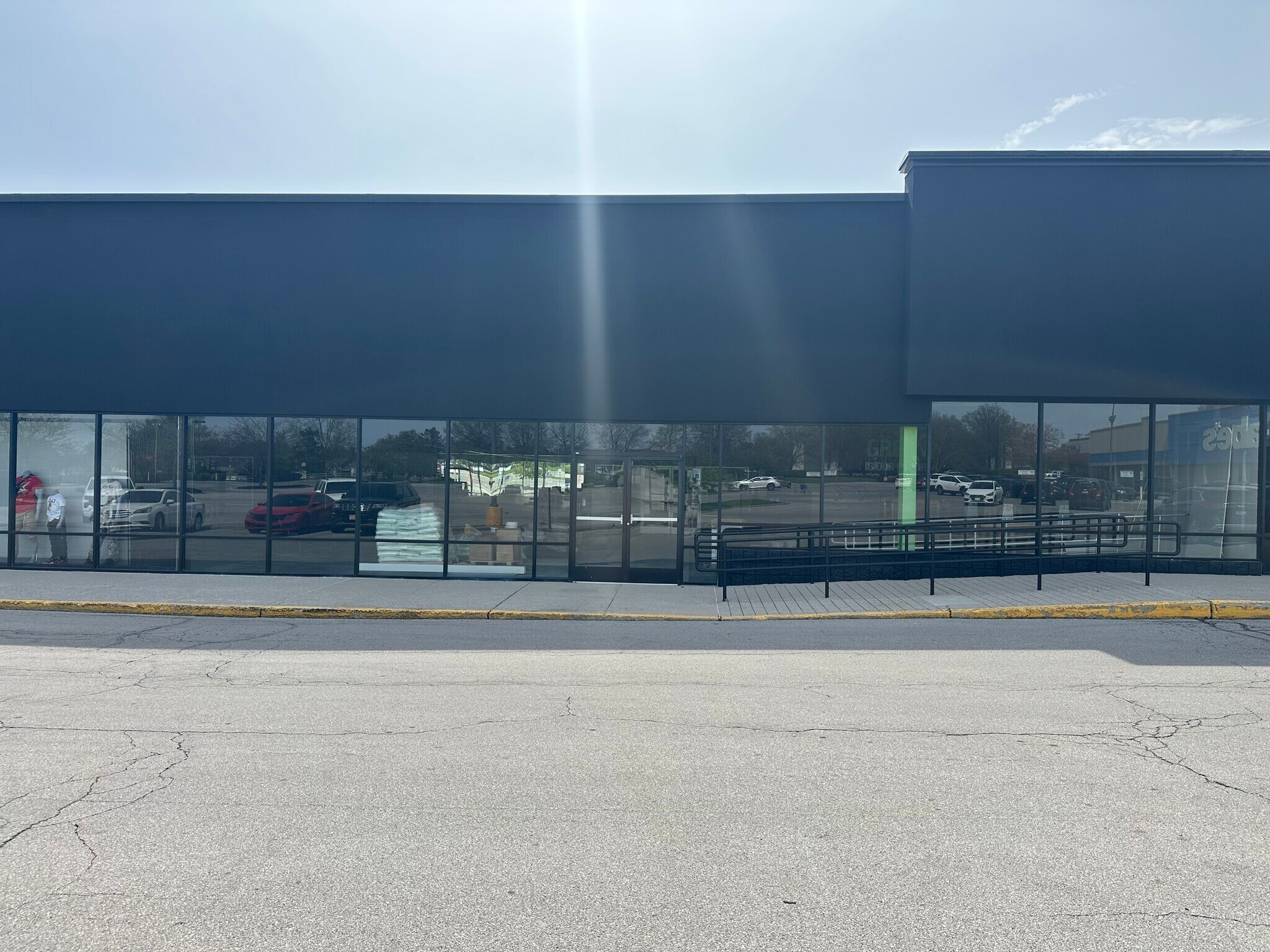 3166-3180 Richmond Rd, Lexington, KY for lease Building Photo- Image 1 of 17