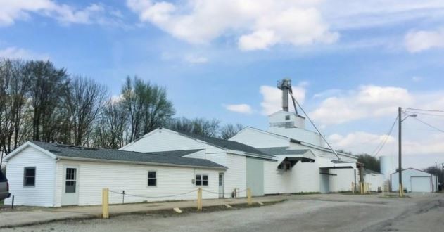 108 E Railroad St, Roachdale, IN for sale Primary Photo- Image 1 of 1