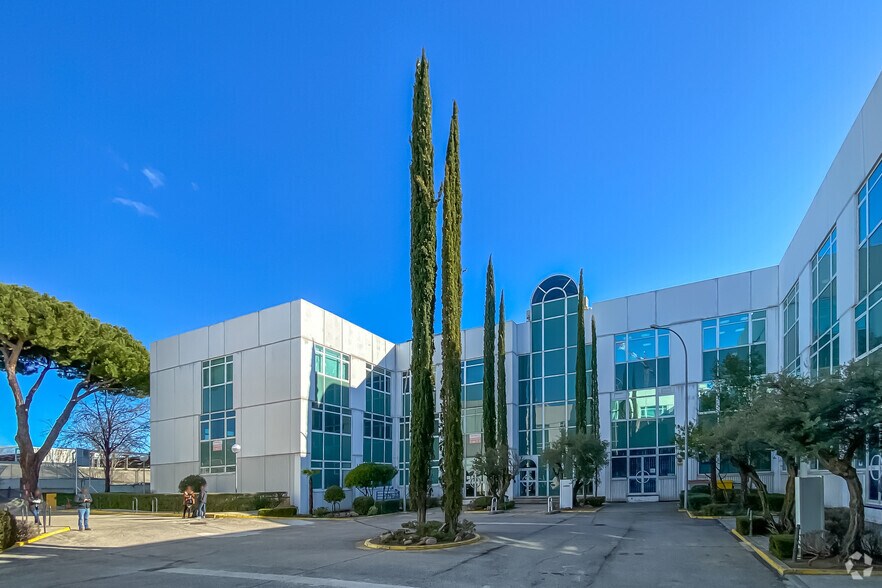 Calle San Severo, 14, Madrid, Madrid à vendre - Photo du bâtiment - Image 3 de 3