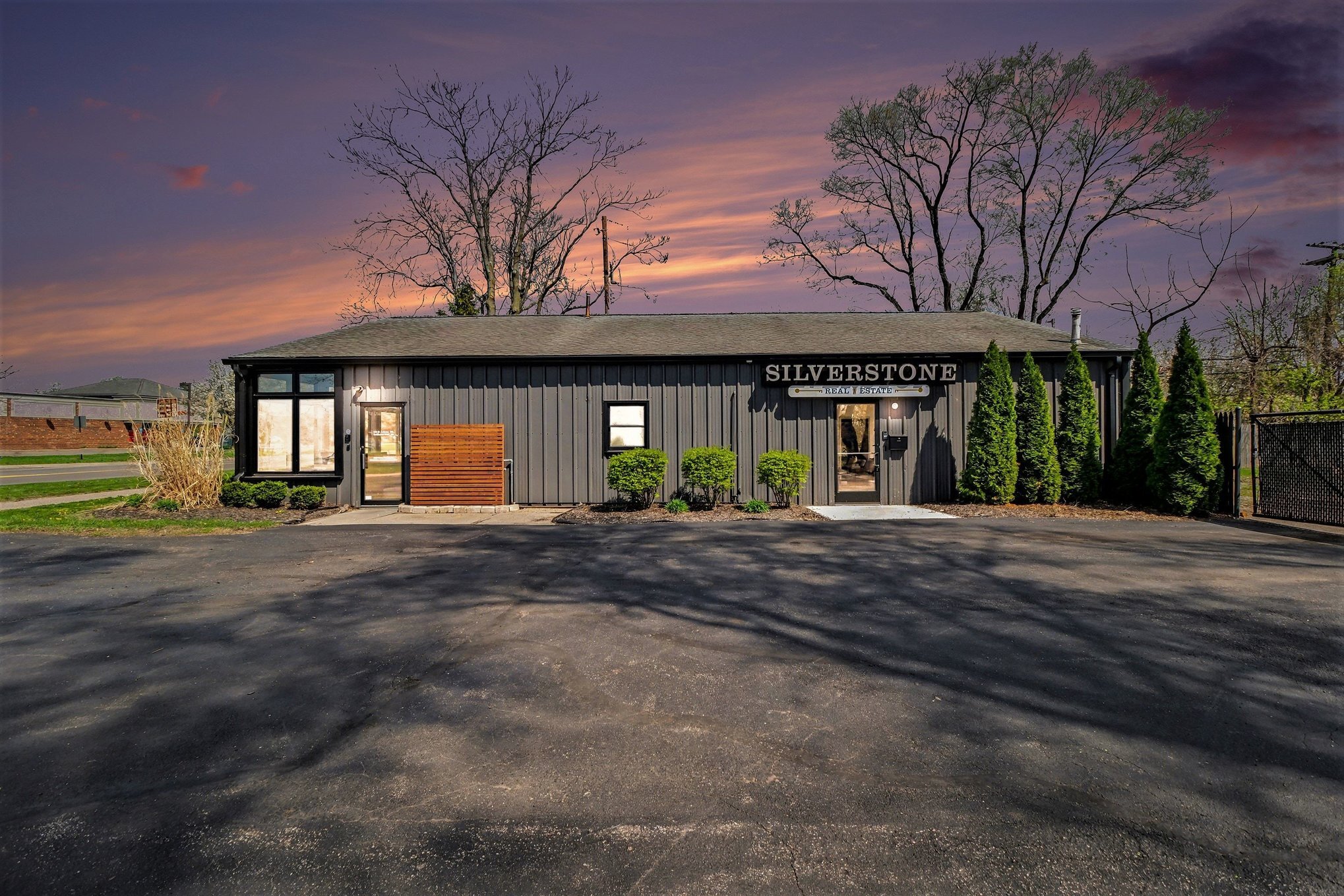 872 E Auburn Rd, Rochester Hills, MI à louer Photo intérieure- Image 1 de 21