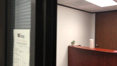 18333 Egret Bay Blvd, Houston, TX for lease - Commercial Listing Video