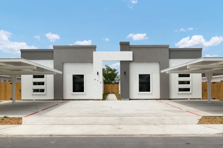 416 E Acacia St, Alamo, TX for sale - Primary Photo - Image 1 of 24