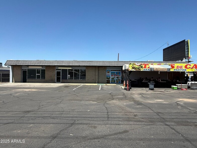 5138 W Camelback Rd, Glendale, AZ for lease - Building Photo - Image 2 of 10