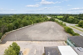 Capswood Business Park, Denham, Uxbridge, BKM - Aérien  Vue de la carte - Image1