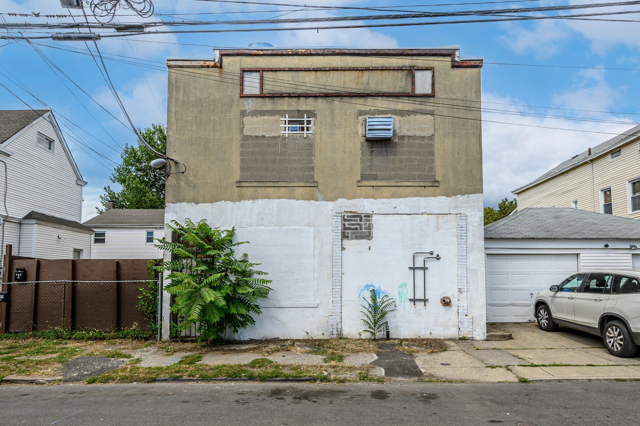 172 Lyon St, Paterson, NJ for sale Building Photo- Image 1 of 42
