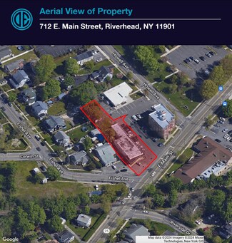 More details for 712 E Main St, Riverhead, NY - Retail for Sale