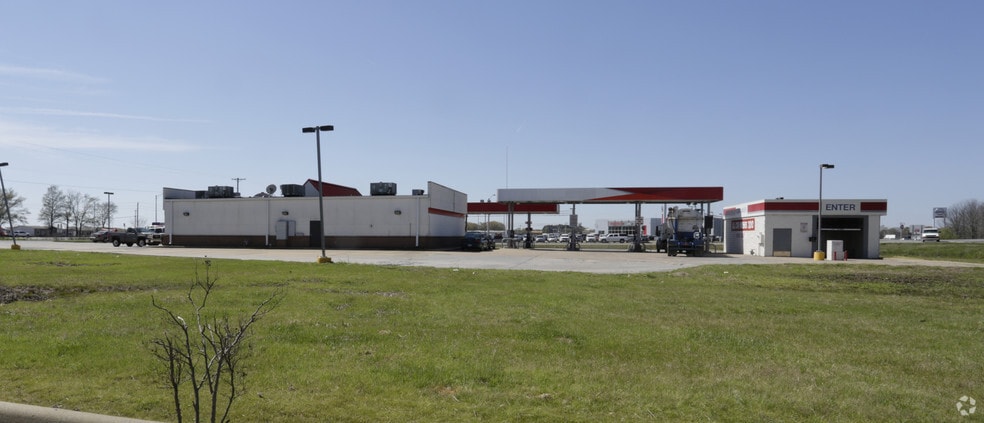 1250 Truman Baker Dr, Searcy, AR for sale - Building Photo - Image 3 of 4