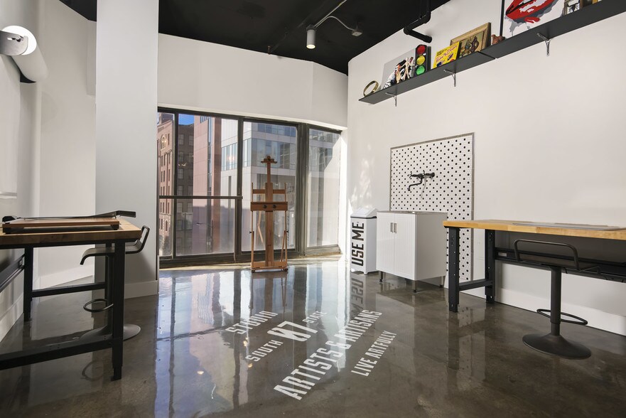 2 E 8th St, Chicago, IL à louer - Photo intérieure - Image 3 de 27