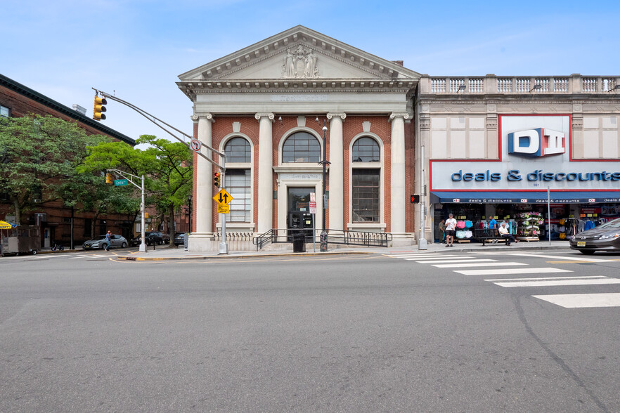 359 Central Ave, Jersey City, NJ for lease - Building Photo - Image 3 of 14