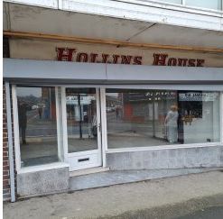 Plus de détails pour 337-339 Hollins Rd, Oldham - Vente au détail à louer