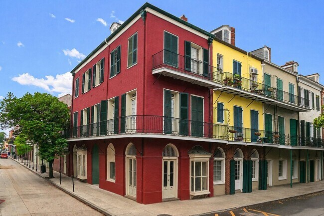 More details for 838 Chartres St, New Orleans, LA - Retail for Sale