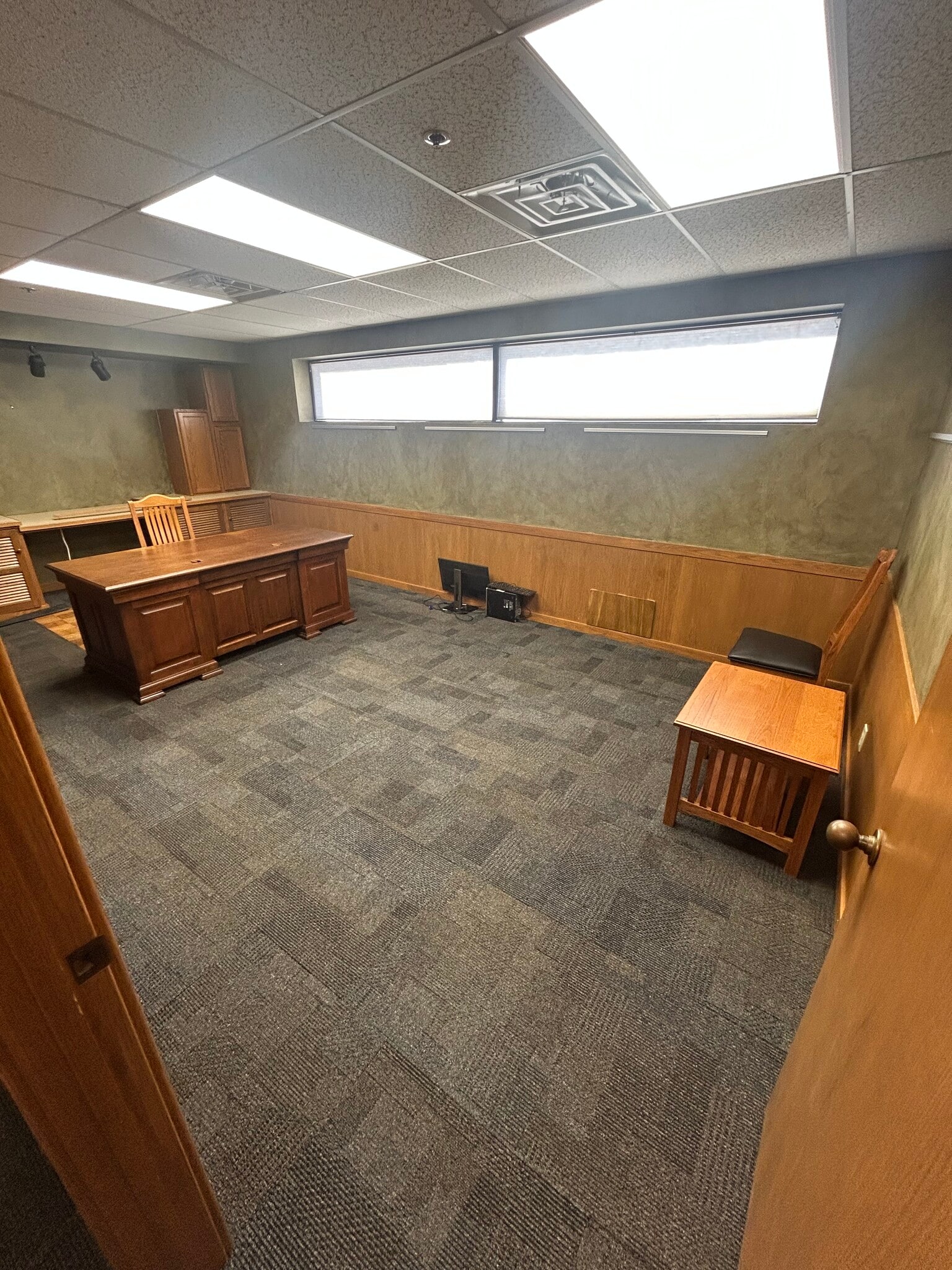 2727 W 2nd St, Hastings, NE à louer Photo intérieure- Image 1 de 5