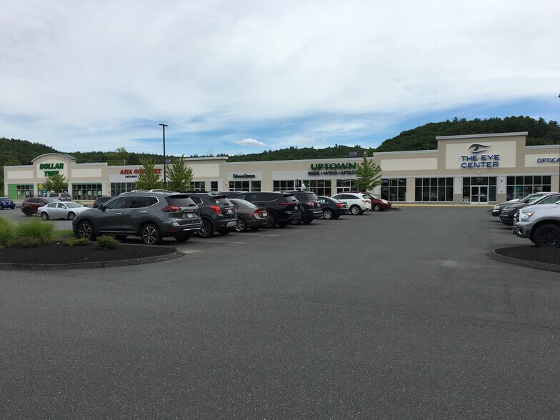 130 Market Dr, Athol, MA à louer - Photo du bâtiment - Image 2 de 4