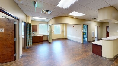 6300 Hospital Pky, Johns Creek, GA à louer Photo intérieure- Image 2 de 9