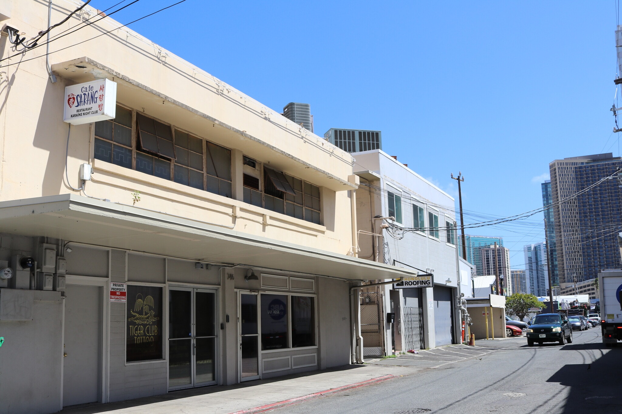 746 Ilaniwai St, Honolulu, HI à louer Photo du bâtiment- Image 1 de 7