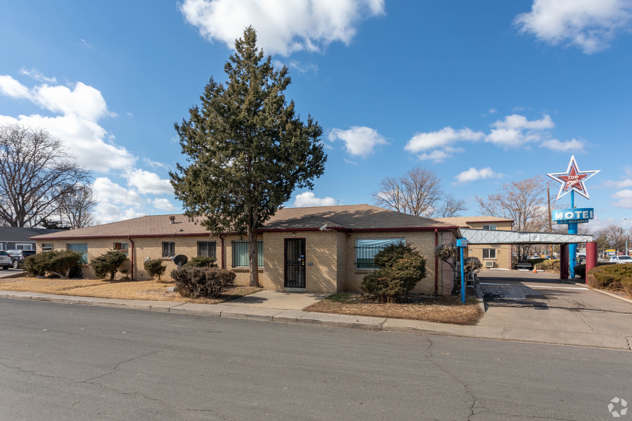 10890 E Colfax Ave, Aurora, CO for sale Primary Photo- Image 1 of 20