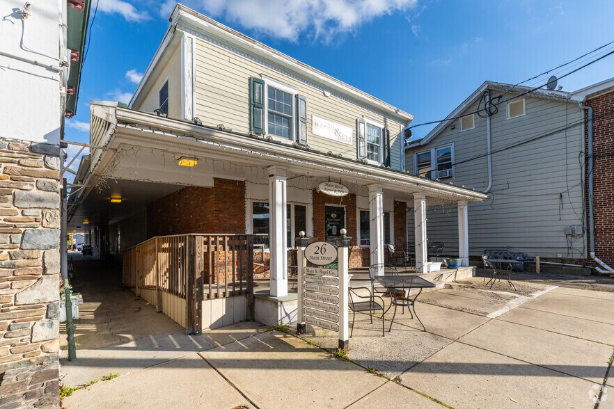 26 Main St, Flemington, NJ à vendre - Photo du bâtiment - Image 2 de 6